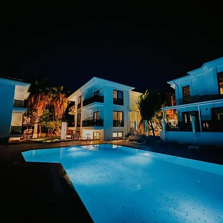Marla Hotel