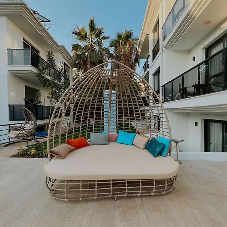 Marla Hotel