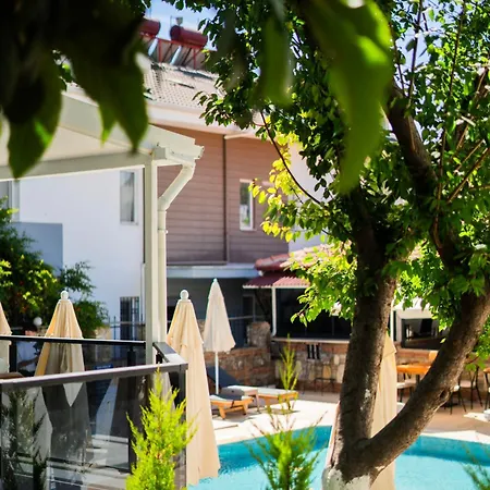 Hotel Marla *