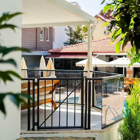 Hotel Marla *