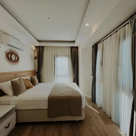 Marla Hotel